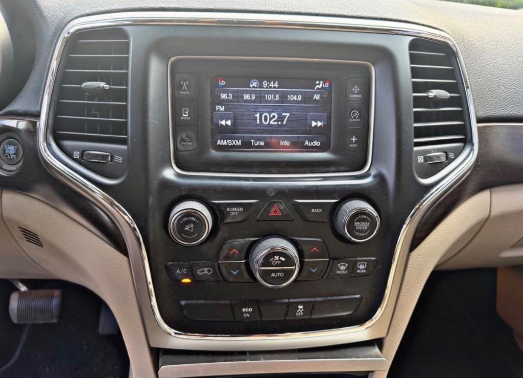 2014 Jeep Grand Cherokee Laredo - Photo 11