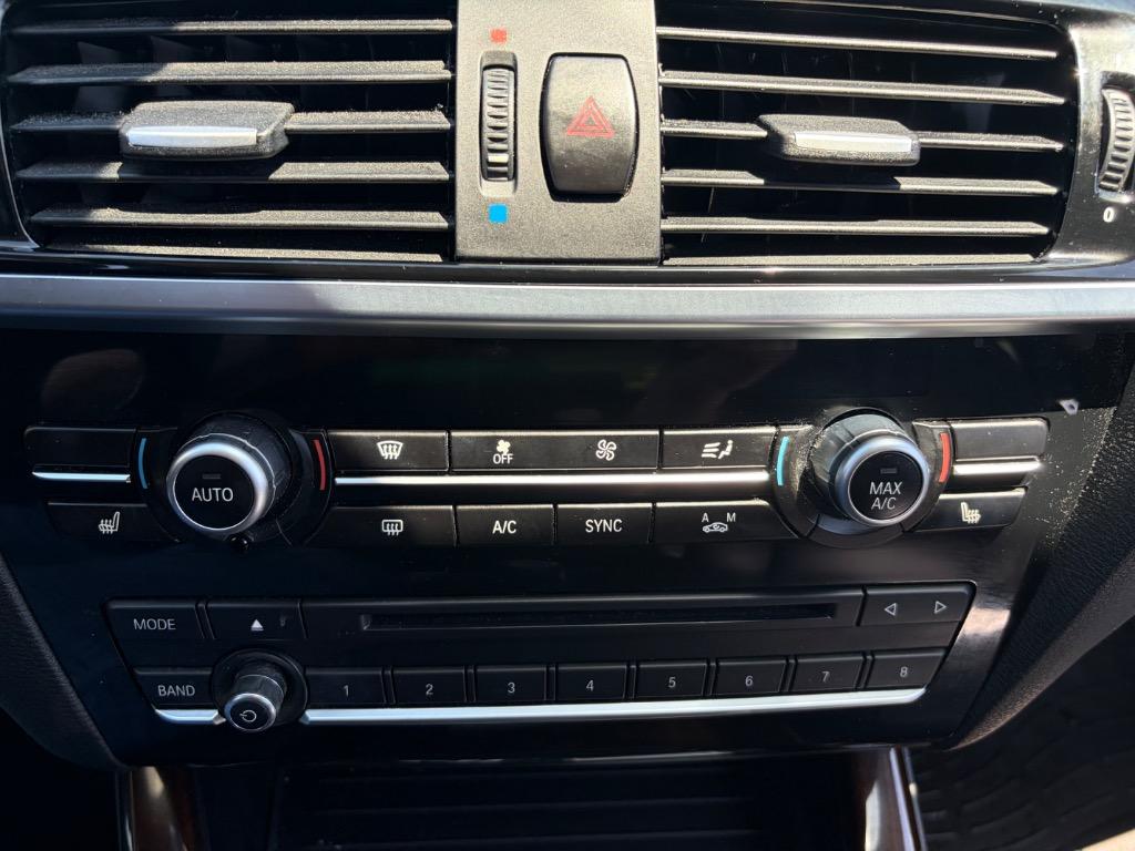 2017 BMW X3 xDrive28i - Photo 11